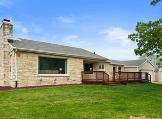 12850 W Howard Ave, New Berlin, WI 53151