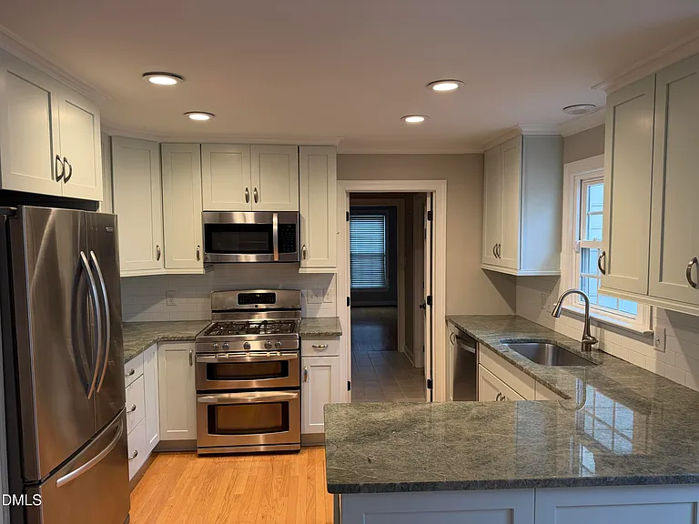 7824 Hardwick Dr — Photo 11