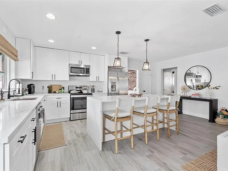 3601 W Dale Ave — Photo 7