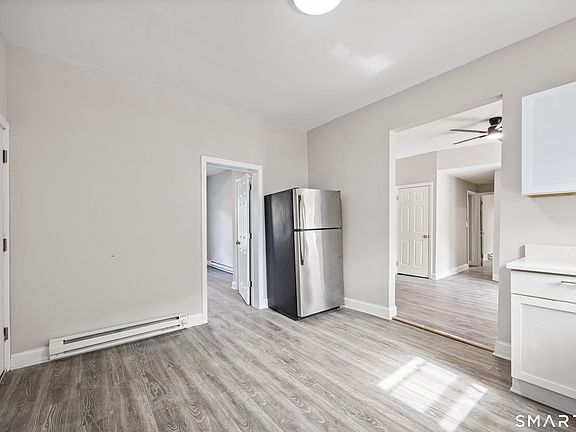 5th image of 465 Washington Avenue