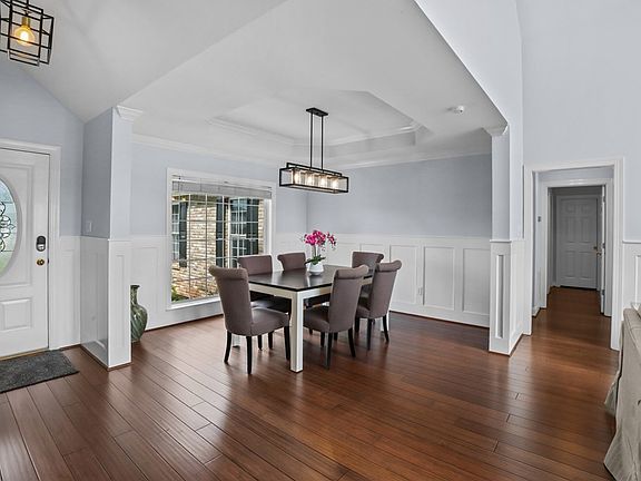 4th image of 343 Nautical Way