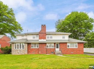 44 Roosevelt St, Little Ferry, NJ 07643