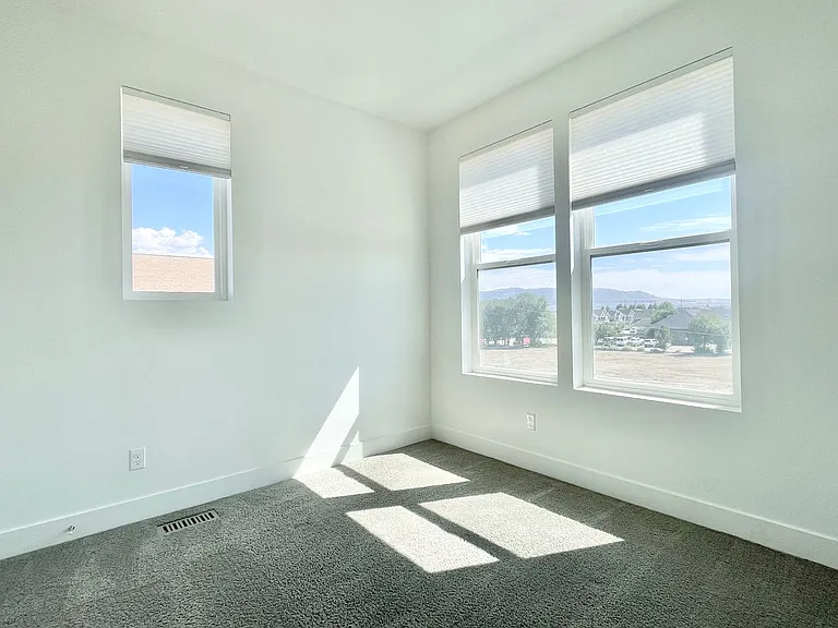 11108 S Owen Ridge Way — Photo 38