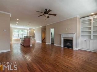 320 Vannoy Park Ln, Atlanta, GA 30316