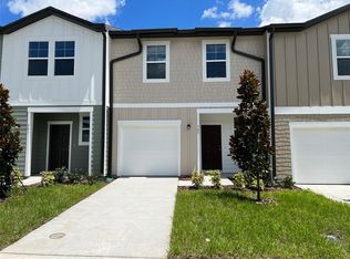 545 Madison Dr, Davenport, FL 33837
