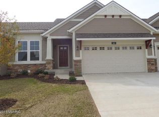 883 Cooks Crossing Dr SE, Byron Center, MI 49315