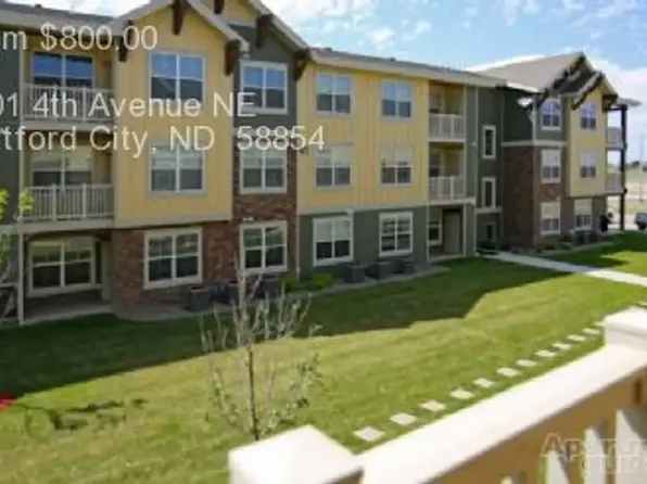 Fox Hills Village Apartments, 2101 4th Ave NE #06605f742, Watford City, ND 58854