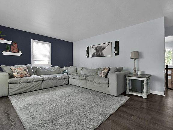 5th image of 1008 Clayton Dr