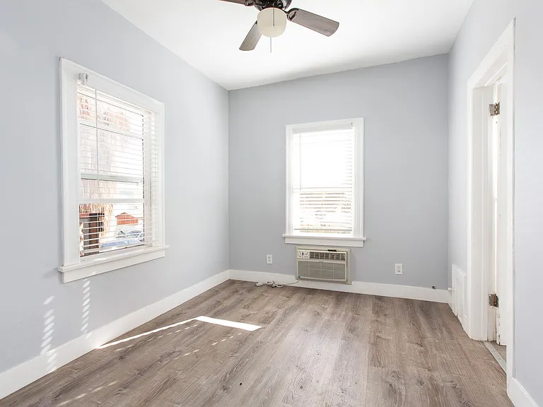 1222 N Kenmore Ave #8 — Photo 16