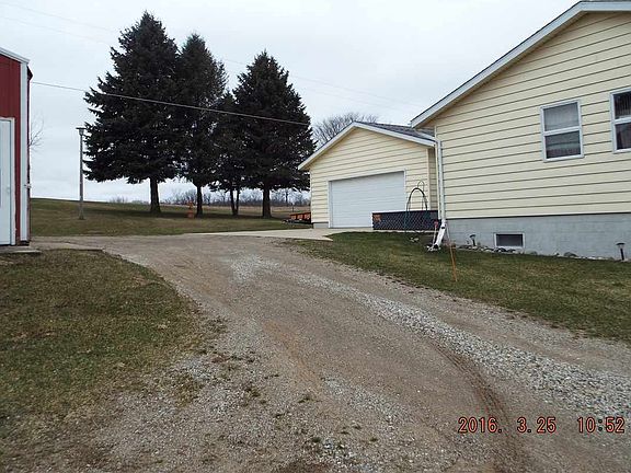 2nd image of 1310 E Dexter Trl