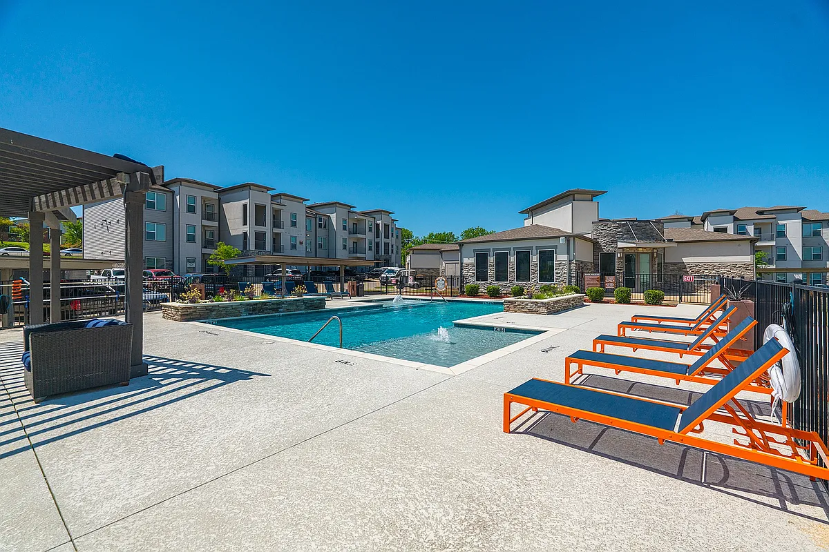 Riverside Villas- Swimming Pool Area - Riverside Villas