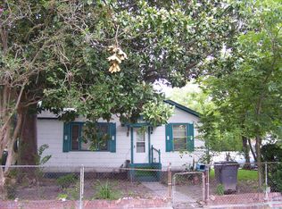 1902 Hackemann Ave, North Charleston, SC 29405