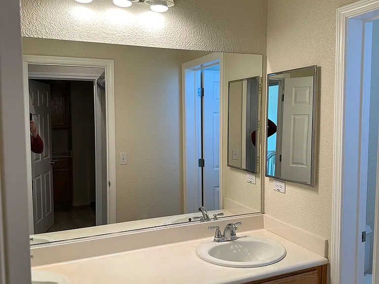 1796 Anastasia Dr — Photo 8