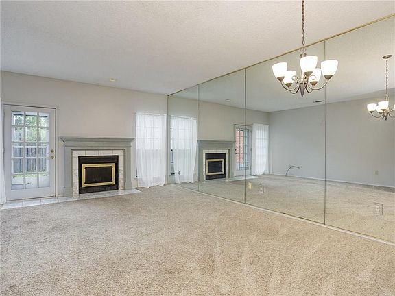3rd image of 4706 El Campo Ave