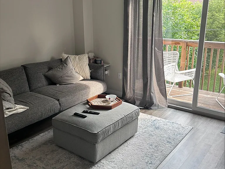 270 Melvin Ave #20 — Photo 8