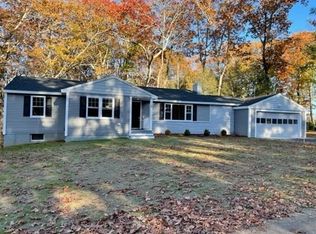 30 Sawyer Ln, Holden, MA 01520