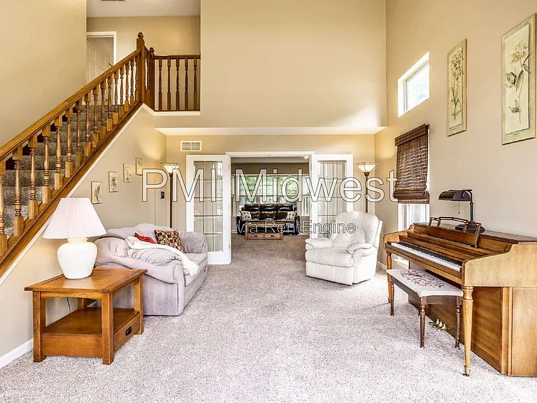 3712 Kinnett Ln — Photo 3