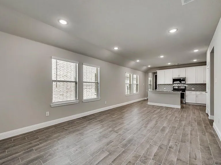 1080 Norias Dr — Photo 5