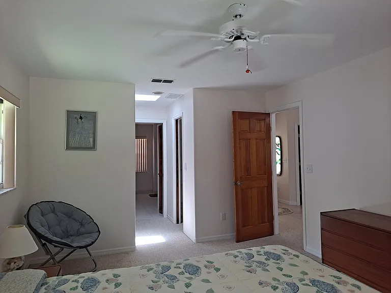 806 E 8th Ave — Photo 19