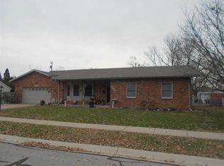 502 Freeman Dr, Monticello, IN 47960