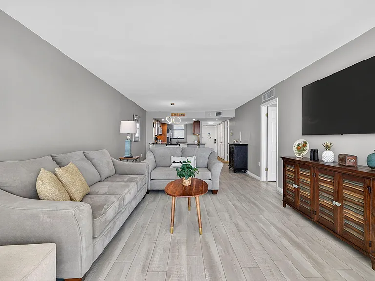 9900 S Ocean Blvd #1506 — Photo 13