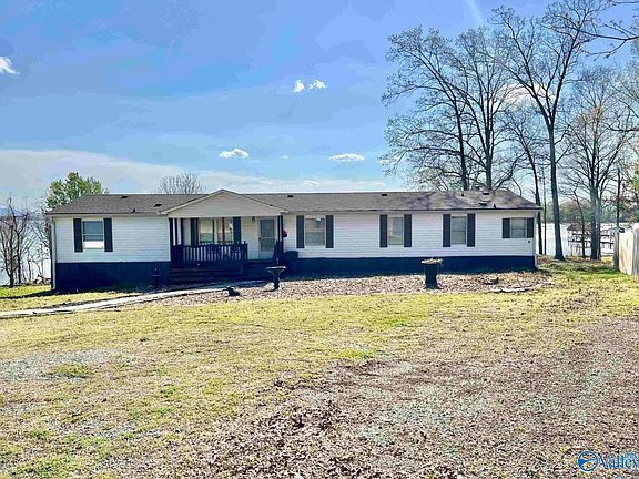 3rd image of 6080 Rosemary Ln