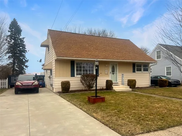 1736 W 25th St, Erie, PA 16502