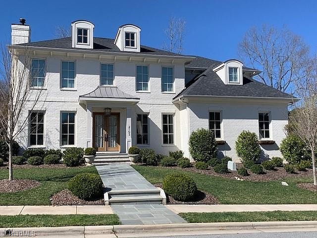 1st image of 2103 Berkshire Ln