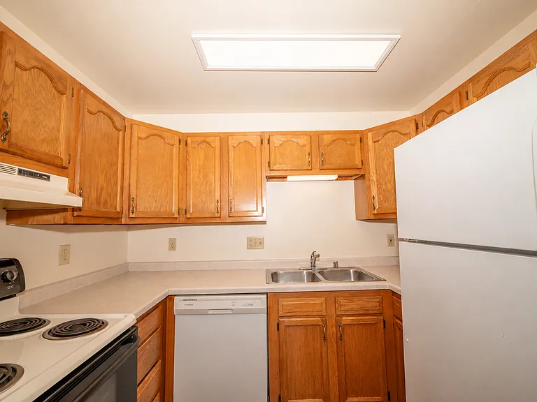 Timber Bluff — Photo 26