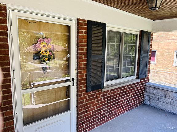 2nd image of 5579 Sunnywoods Ln