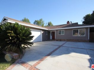 10412 Hanna Ave, Chatsworth, CA 91311