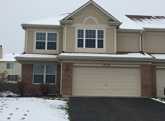 3 Bedrooms, 2 and 1/2 Baths