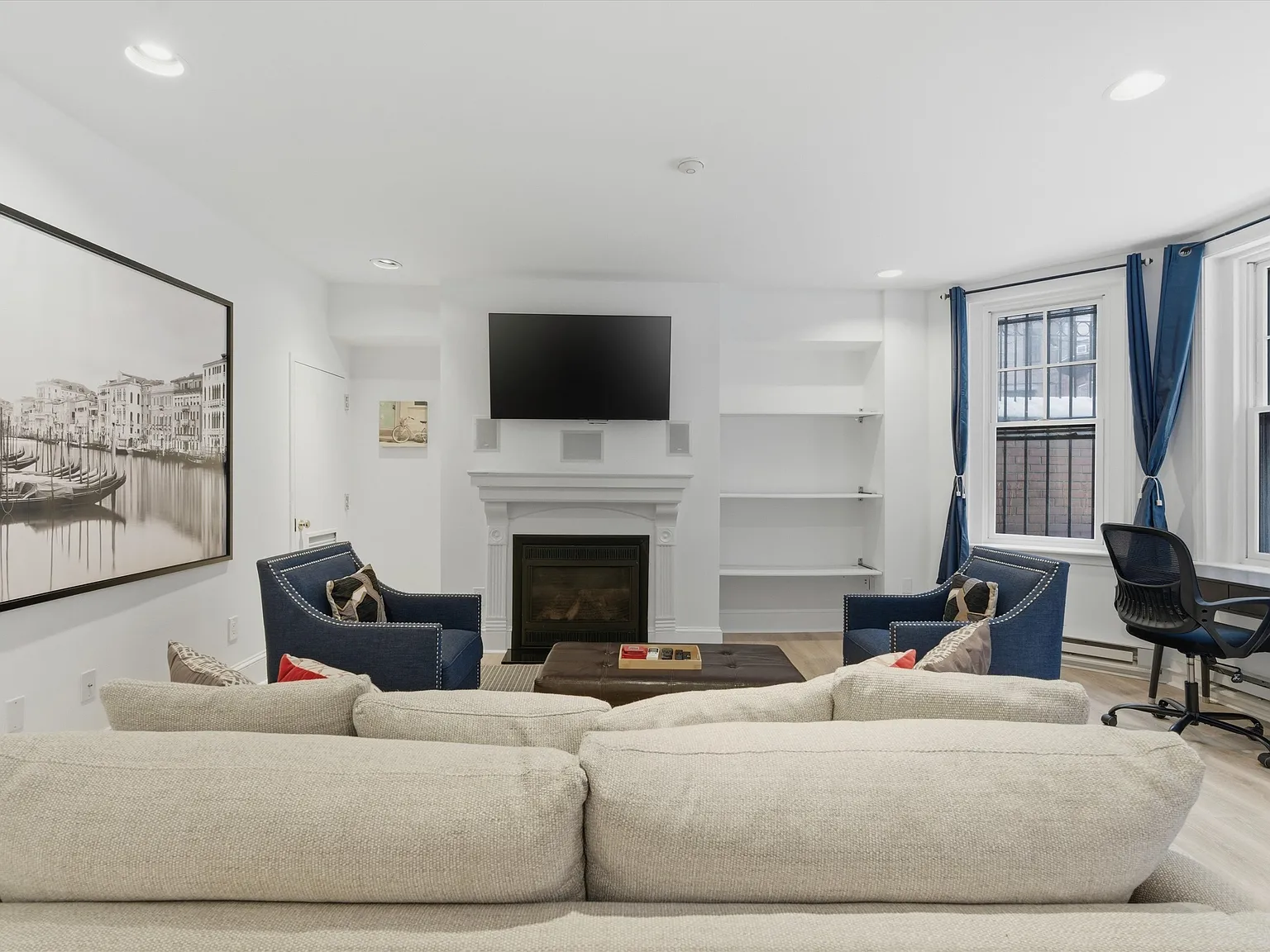 1 bed, 1000 sqft, $4,750 — Photo 2