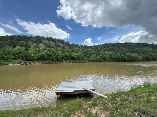 7223 Horseshoe Bend Trl, Weatherford, TX 76087