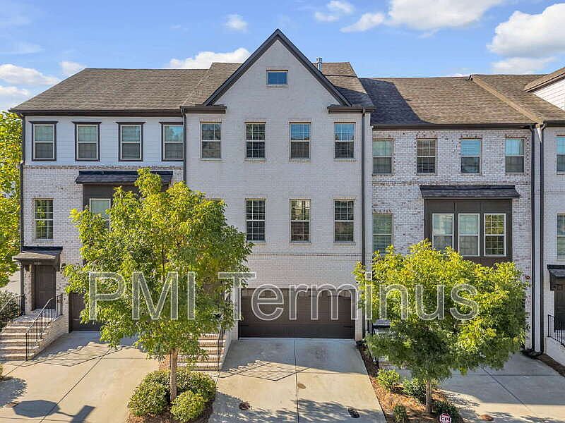 1st image of 1655 Mountain Top Ln