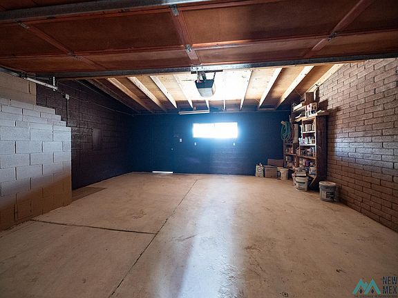 3rd image of 629 Clovis Ave