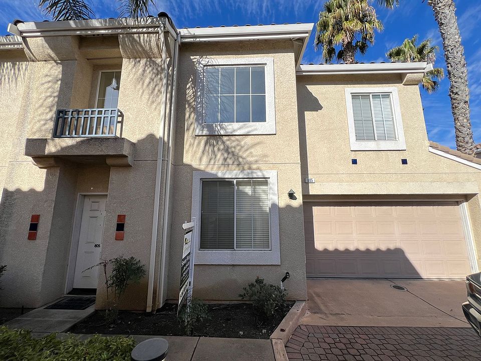 1st image of 805 Bamboo Palm Ct