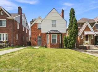 17377 Pennington Dr, Detroit, MI 48221