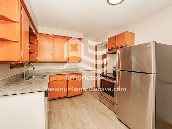 1415601_004_kitchen_4.jpg