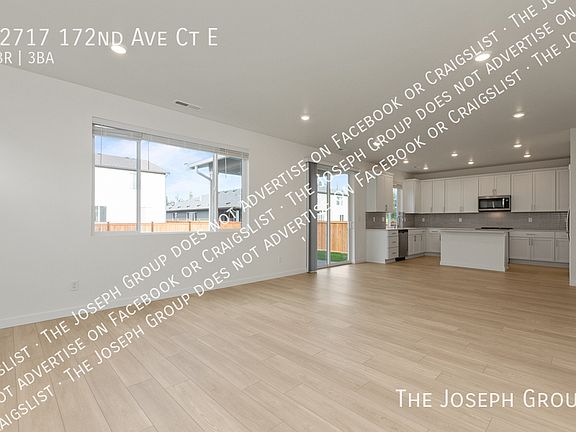 4th image of 12717 172nd Avenue Ct E