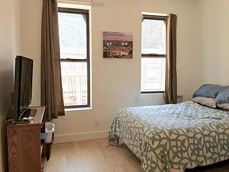 Rented by Mossanen Group