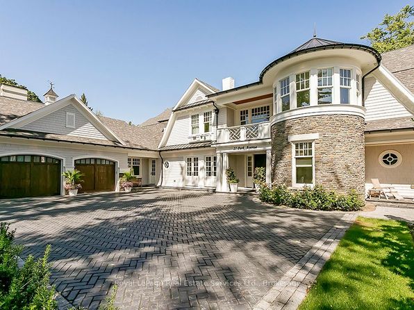 27 Park Ave, Oakville, ON L6J 3X9
