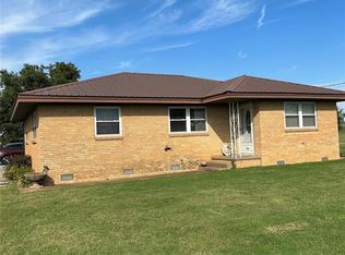 518 N 15th St, Thomas, OK 73669