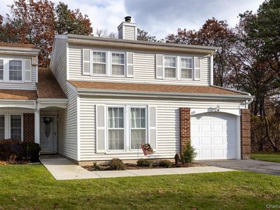 205 Haddon Hollow Court, Middle Island, NY, 11953