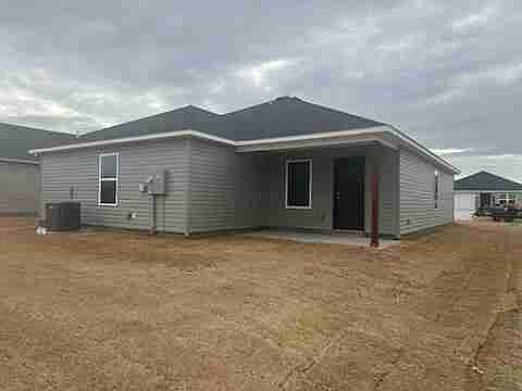 2nd image of 2629 E Fox Meadow St