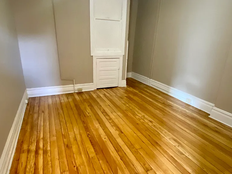 72 S Main St #3 — Photo 1