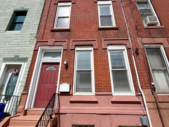 1419 Morris St, Philadelphia, PA 19145
