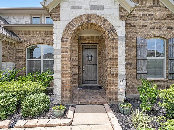 5th image of 15519 Ponderosa Bend Drive