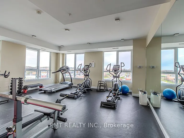 11611 Yonge St #516 — Photo 22