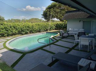 10041 SW 97th Ct, Miami, FL 33176